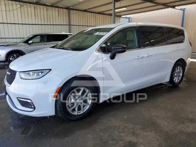 2026 Chrysler PACIFICA photo