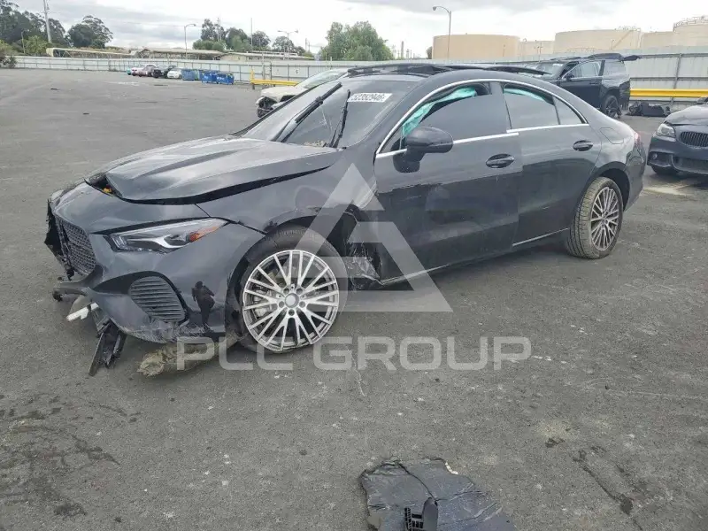 2026 Mercedes Benz CLA-Class фото