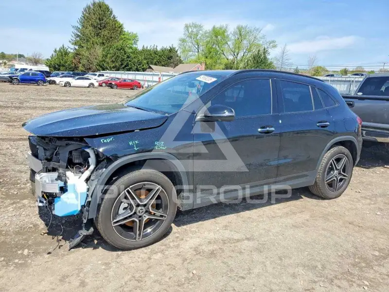 2026 Mercedes Benz GLA-Class фото