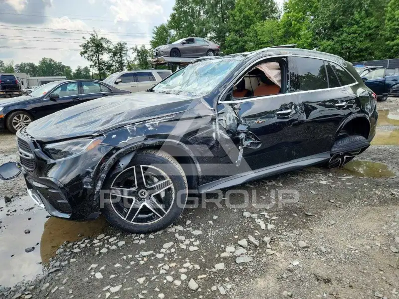2026 Mercedes Benz GLC-Class фото
