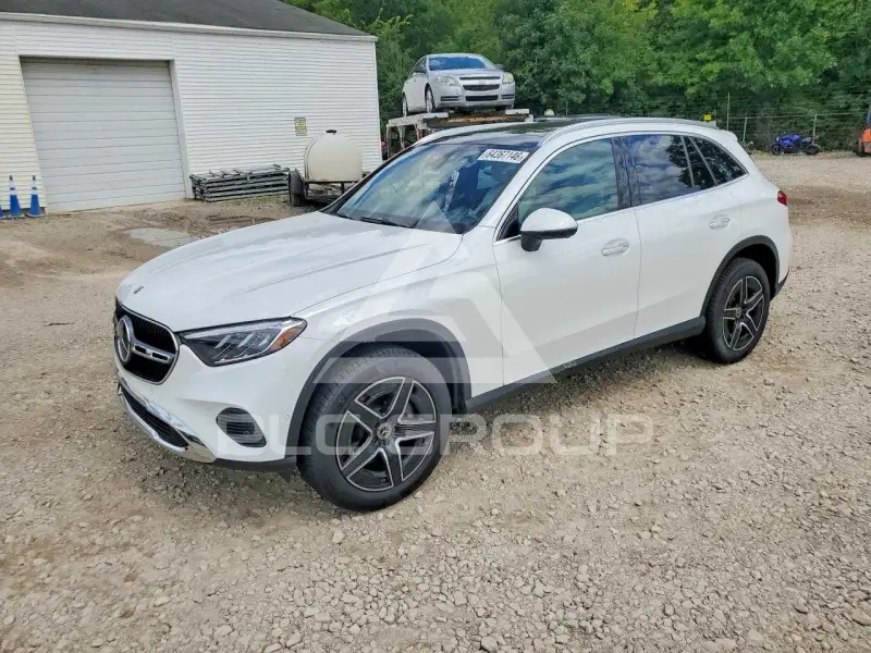 2026 Mercedes Benz GLC-Class фото