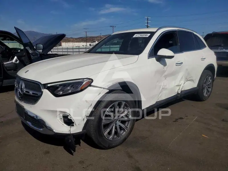 2026 Mercedes Benz GLC-Class photo