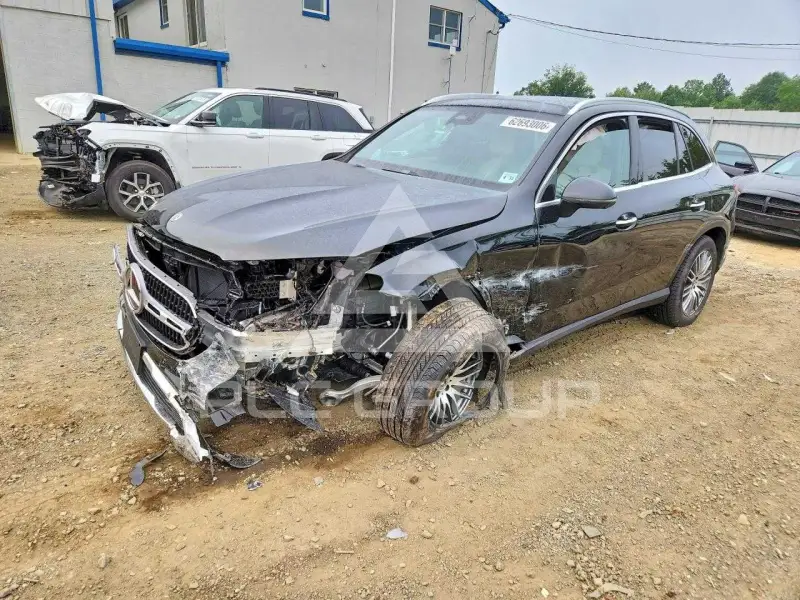 2026 Mercedes Benz GLC-Class photo