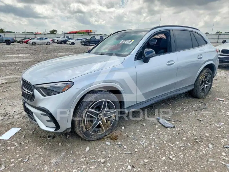 2026 Mercedes Benz GLC-Class фото