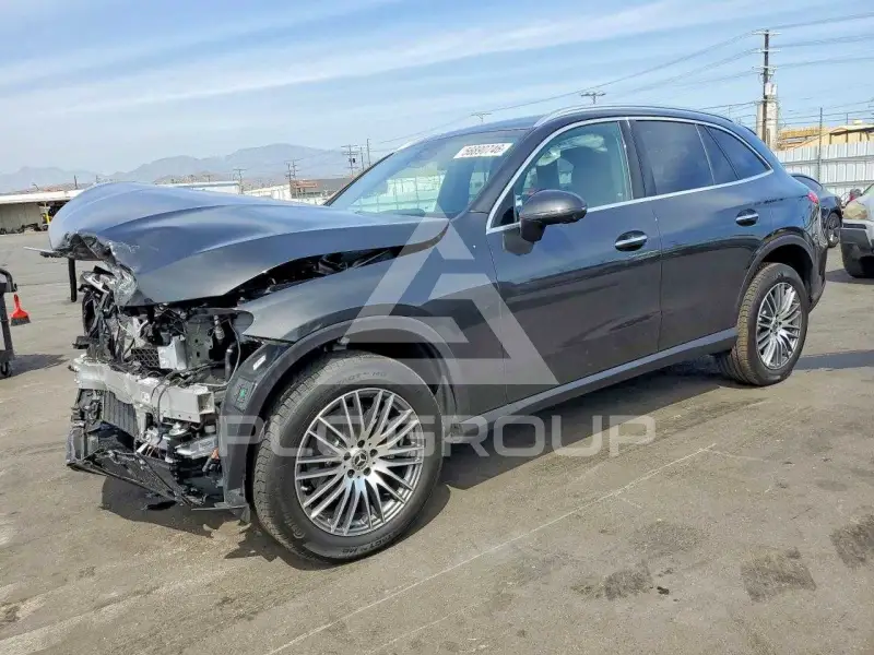 2026 Mercedes Benz GLC-Class photo