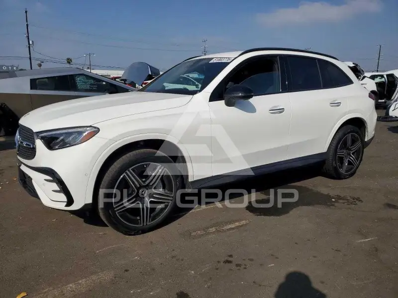 2026 Mercedes Benz GLC-Class photo