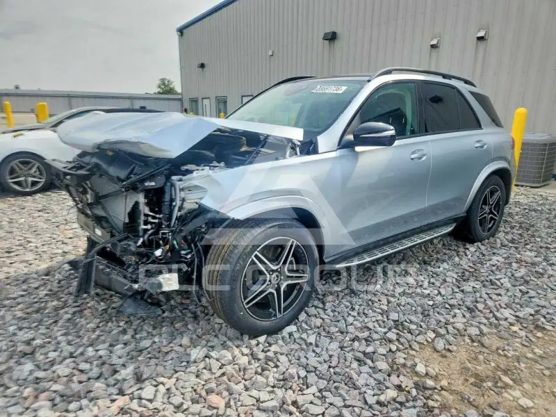 2026 Mercedes Benz GLE-Class фото