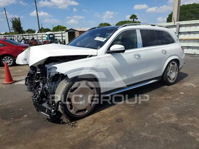 2026 Mercedes Benz GLS-Class photo