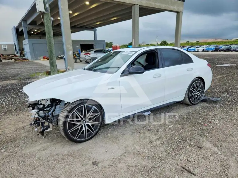 2026 Mercedes Benz C-Class photo