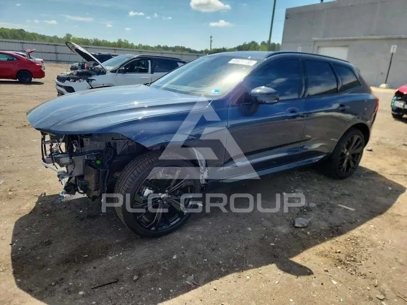 2026 Volvo XC60 фото