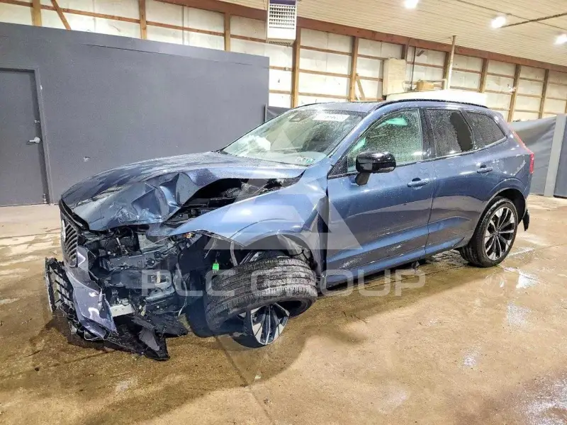 2026 Volvo XC60 фото