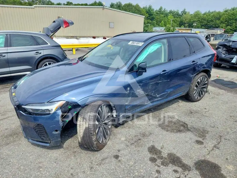 2026 Volvo XC60 фото