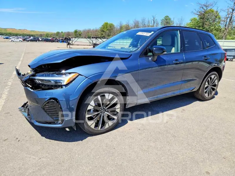2026 Volvo XC60 фото