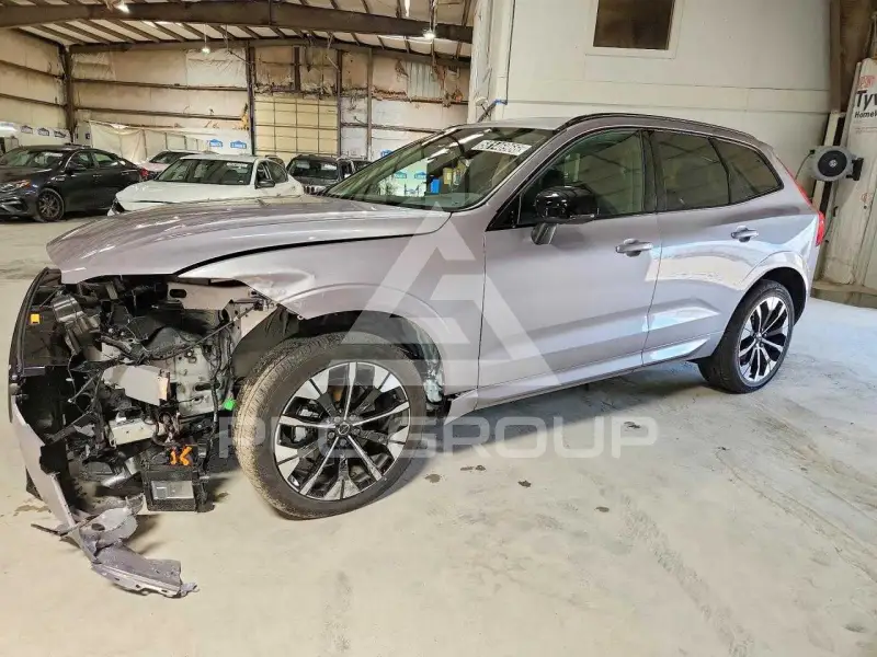 2026 Volvo XC60 photo