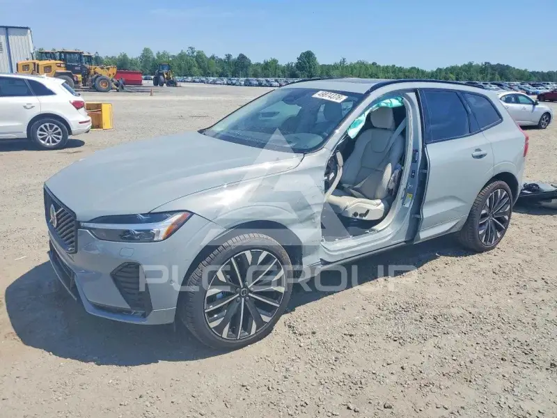 2026 Volvo XC60 photo