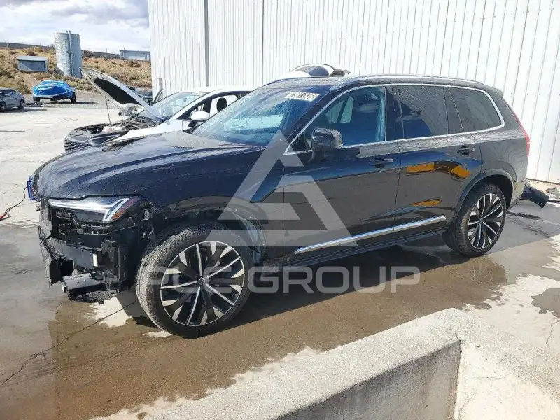 2026 Volvo XC90 photo