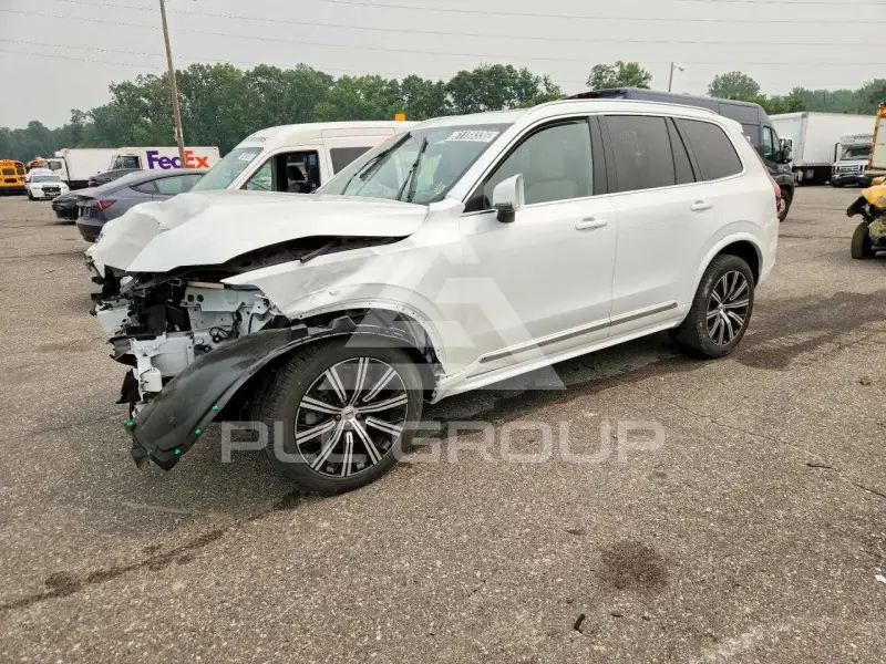 2026 Volvo XC90 фото