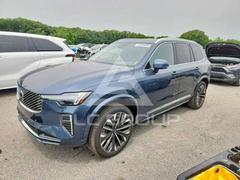 2026 Volvo XC90 photo
