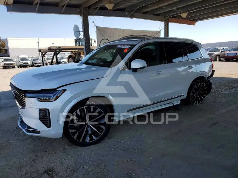 2026 Volvo XC90 фото