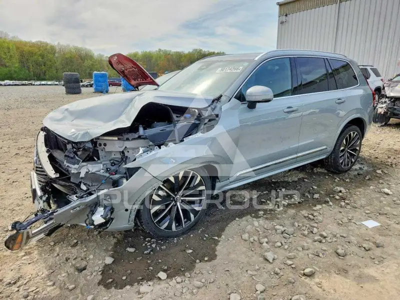 2026 Volvo XC90 фото