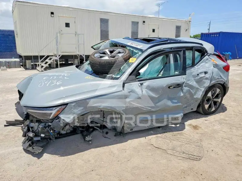 2026 Volvo XC40 фото