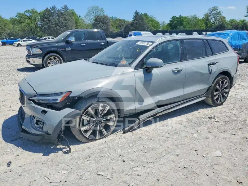 2026 Volvo V60 фото