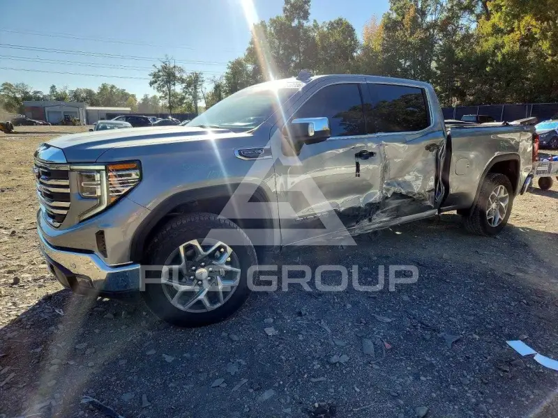 2026 GMC Sierra photo