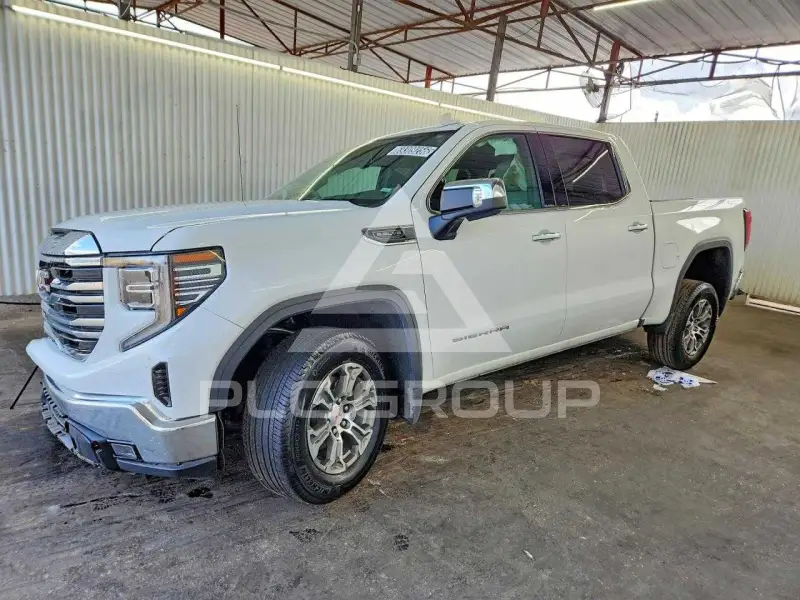 2026 GMC Sierra photo