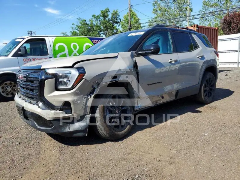 2026 GMC TERRAIN photo