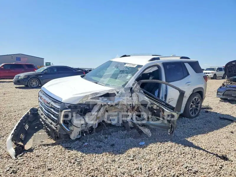 2026 GMC TERRAIN photo