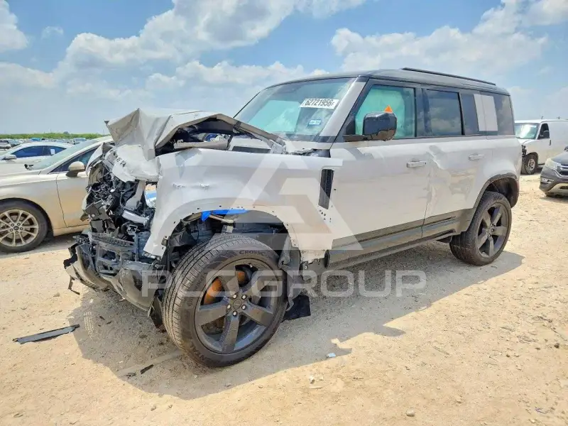 2026 Land Rover DEFENDER фото