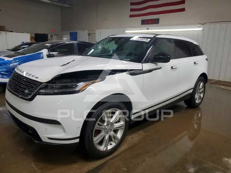 2026 Land Rover Range Rover photo