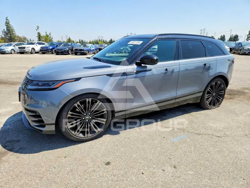 2026 Land Rover Range Rover photo