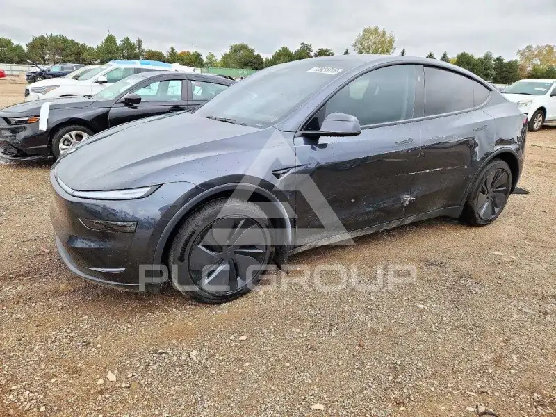 2026 Tesla Model Y фото
