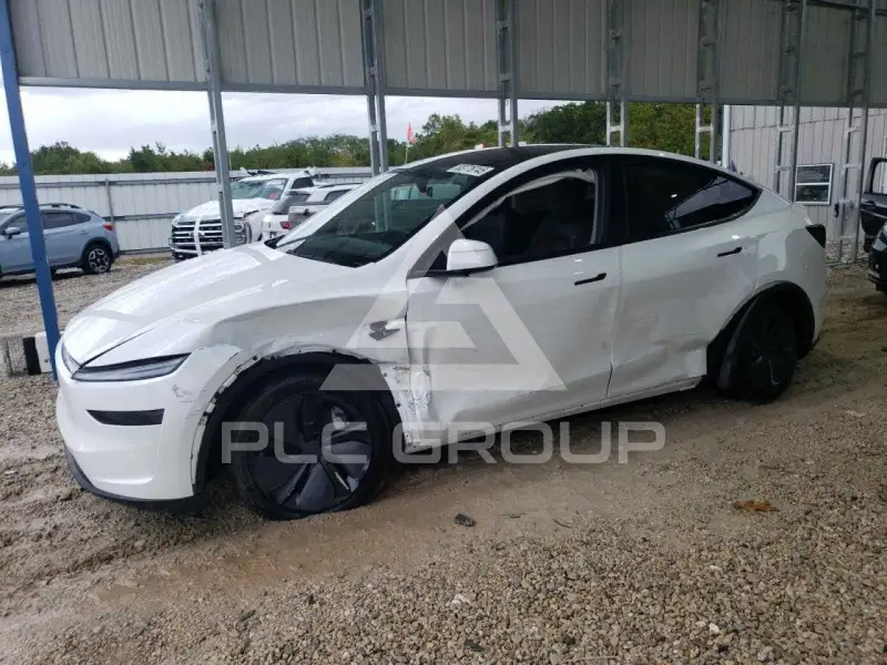 2026 Tesla Model Y photo