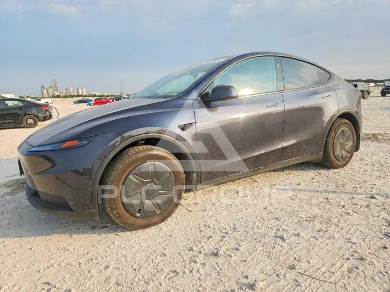 2026 Tesla Model Y фото