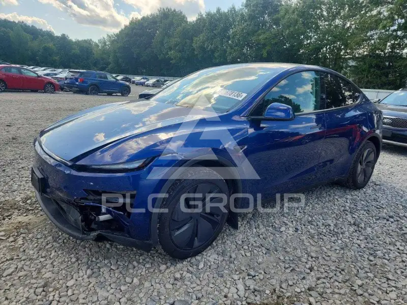 2026 Tesla Model Y фото