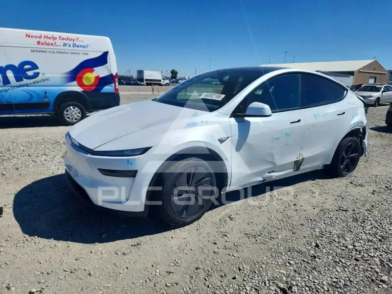 2026 Tesla Model Y фото