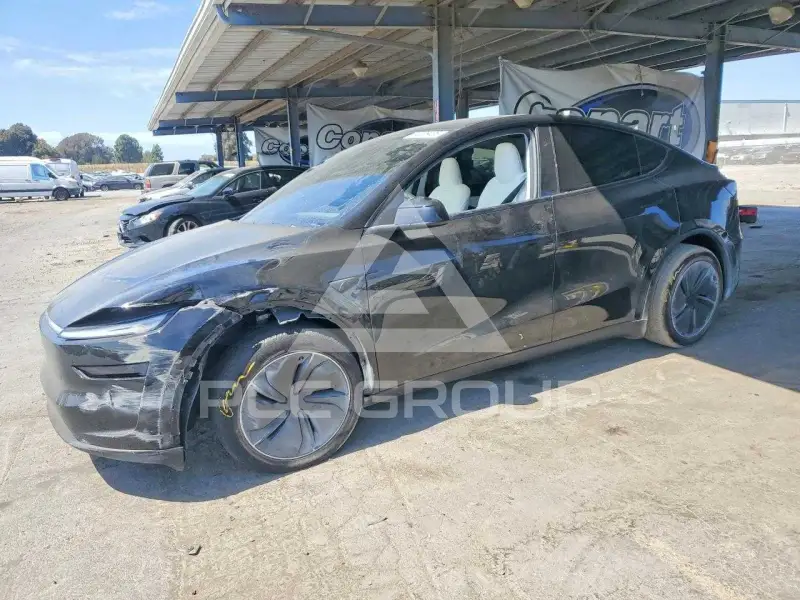 2026 Tesla Model Y photo