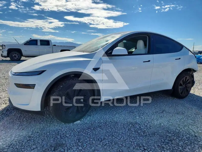 2026 Tesla Model Y фото