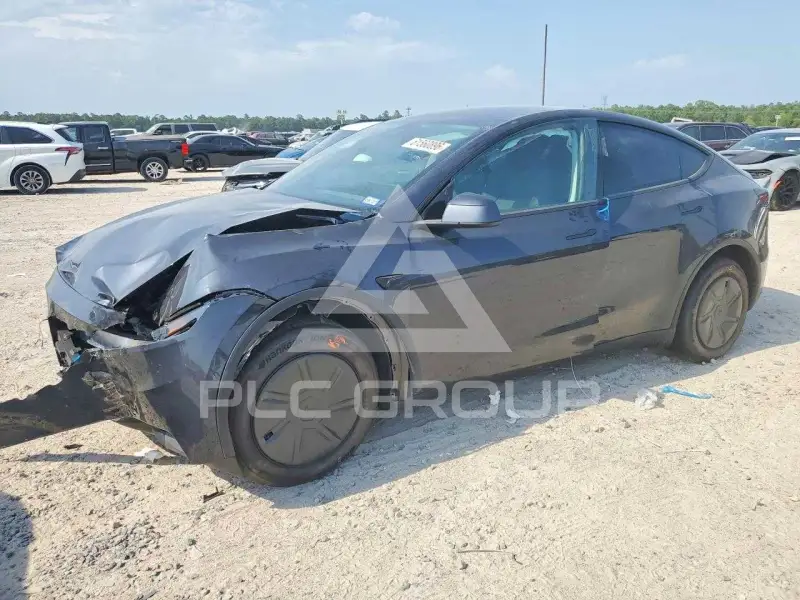 2026 Tesla Model Y фото