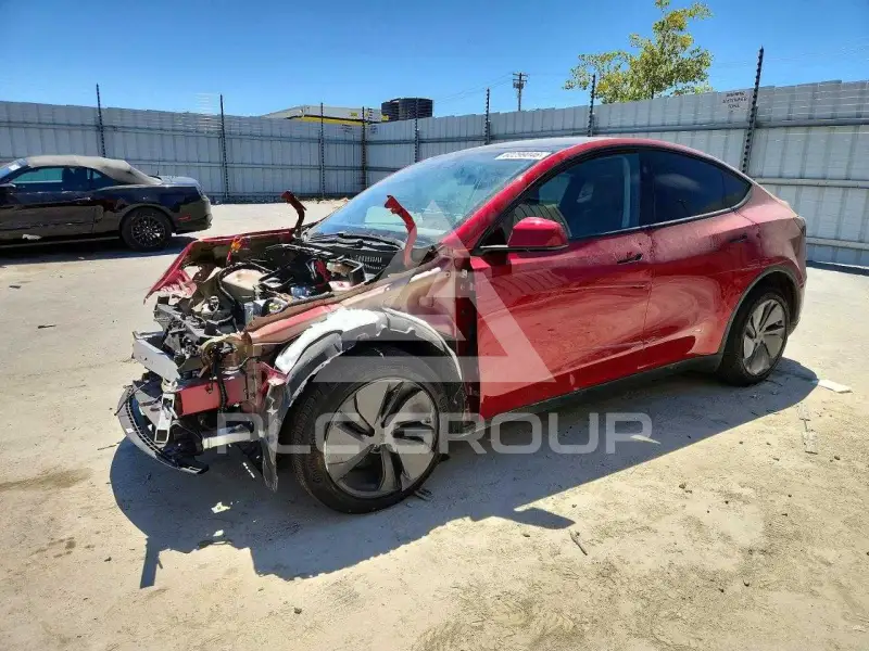 2026 Tesla Model Y фото