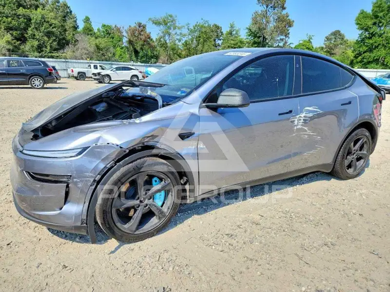 2026 Tesla Model Y фото