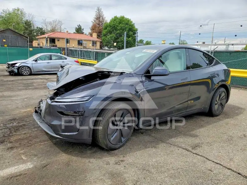 2026 Tesla Model Y фото