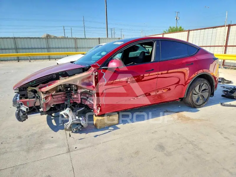 2026 Tesla Model Y фото