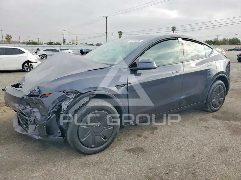 2026 Tesla Model Y фото