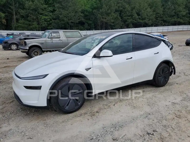 2026 Tesla Model Y photo