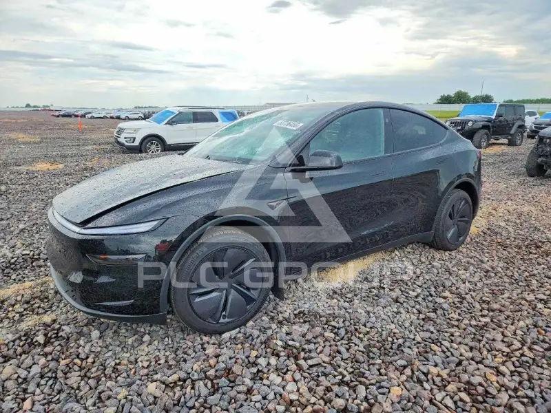2026 Tesla Model Y photo
