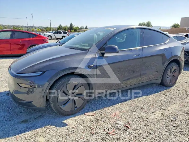 2026 Tesla Model Y photo