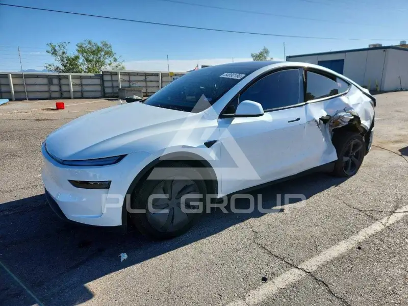 2026 Tesla Model Y фото
